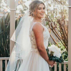 Demi Veil