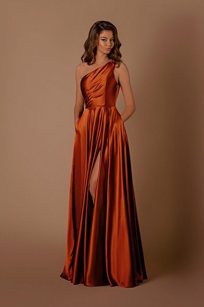 Bridesmaids | The Bridal Suite
